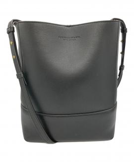 「ラグジュアリーブランドのBOTTEGA VENETA 」