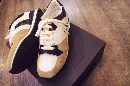 スニーカーの町田古着