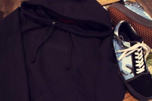 シュプリームのVANS