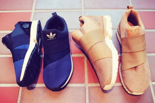 コラボのスニーカー