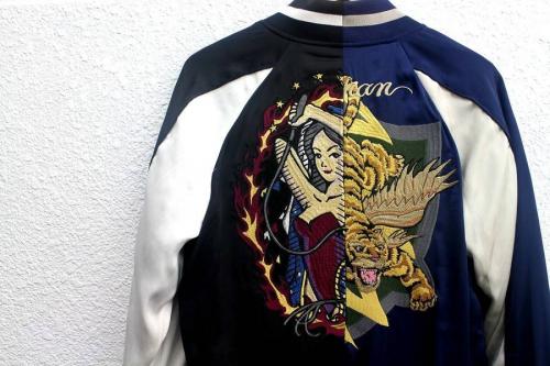 スカジャンのGlamb