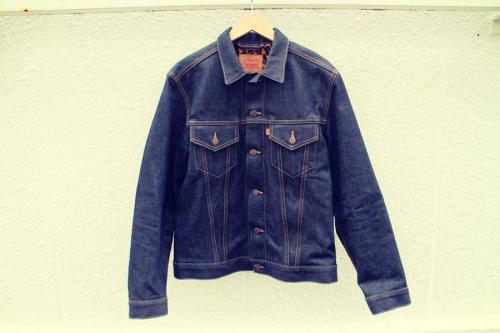 メンズのトップス