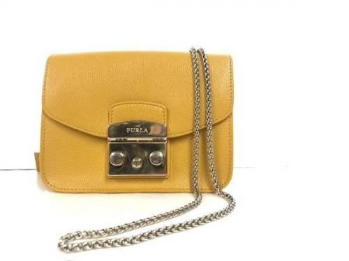 ブランドのバッグ