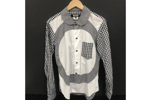 ギャルソンのシャツ