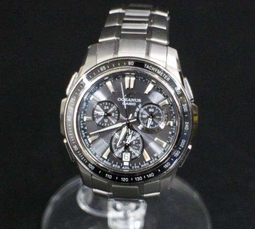 アクセサリー・小物の腕時計