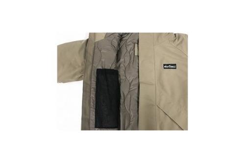 ジャケットのアウトドア