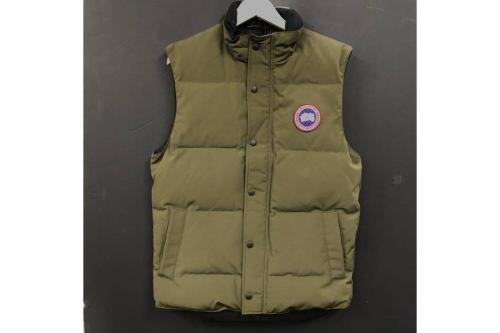 トップスのダウン