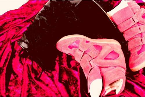 秋トレンドのベロア