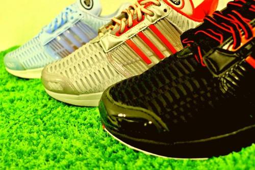 スニーカーのコラボ