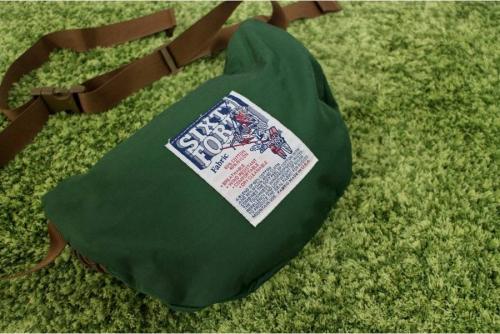 アウトドアのショルダー