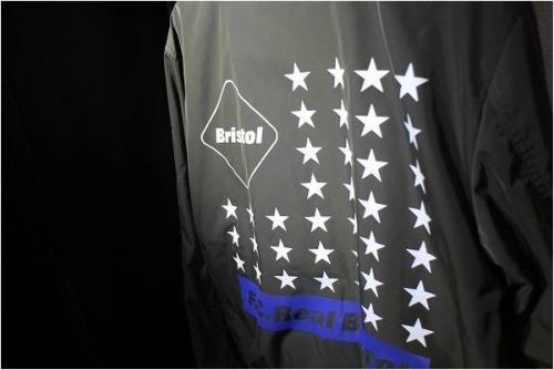 ジャケットのFCRB