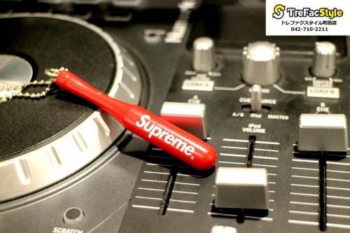 シュプリームのボックスロゴ