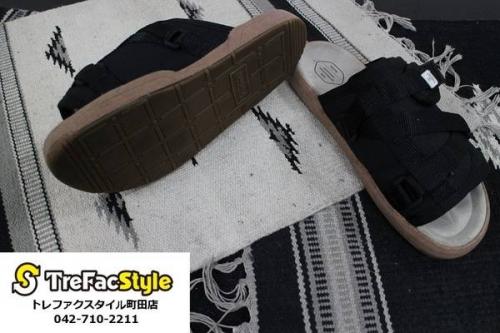 サンダルのVISVIM