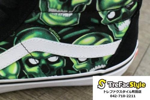 SUPREMEのVANS