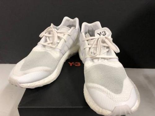 ストリートブランドのY-3