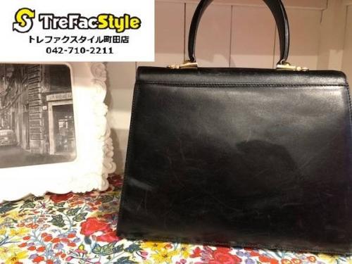 レザーのFerragamo
