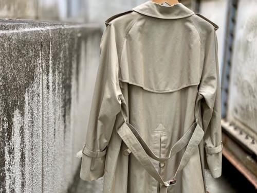 Burberrysのトレンチコート