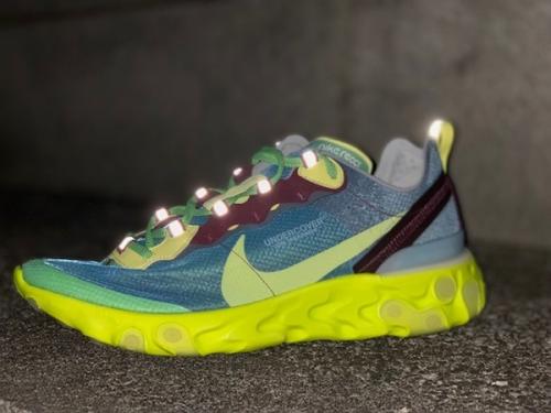 UNDERCOVERのコラボ