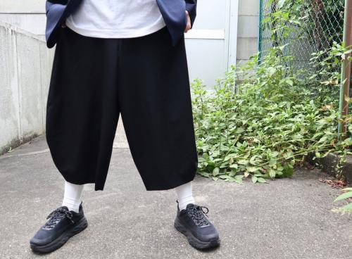 COMME des GARCONS／コムデギャルソン】から、ウールギャバ