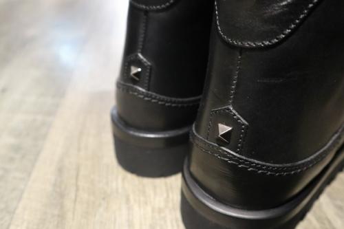 GARAVANIのロックスタッズ