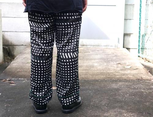 ファセッタズムのDOT EASY PANTS
