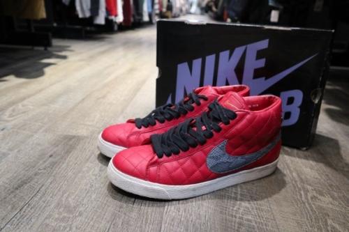 スニーカーのSupremexNIKE