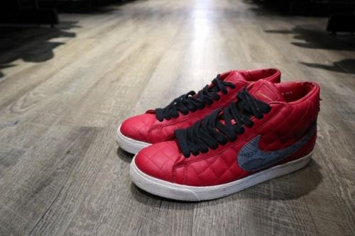 SupremexNIKEのシュプリーム×ナイキ