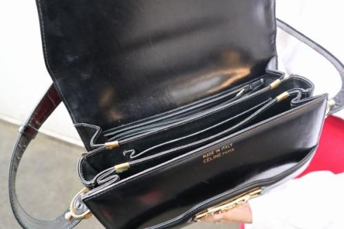 馬車ロゴのヴィンテージ