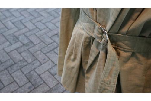 セリーヌのリングベルトテーラード