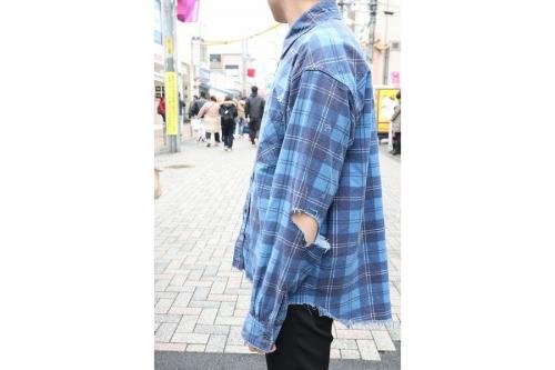 アンユーズドのダメージ加工チェックネルシャツ