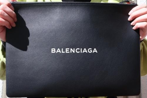 BALENCIAGAのバレンシアガ