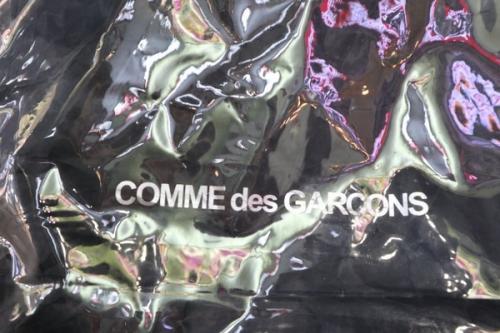 コム・デ・ギャルソンの限定PVCトートバッグ