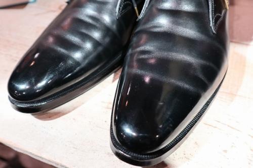 コラボVフロントプレーントゥオックスフォードシューズ