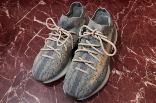 シューズのコラボ