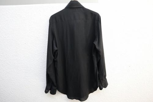 ヨウジヤマモトプールオムのシャツ