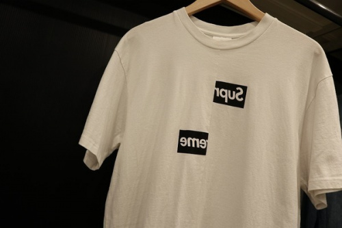 ストリートブランドのSupreme×COMMEdesGARCONS SHIRT