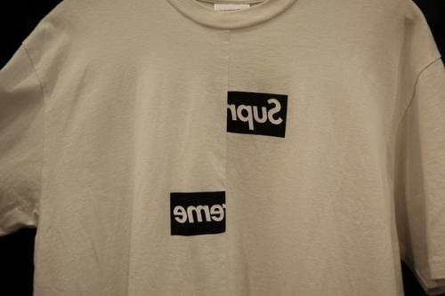 18FWのSplit Box Logo Tee