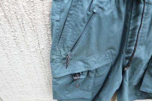 カーゴハーフパンツのBQ7285-328