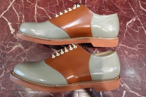リーガルのサドルオックスフォードシューズ
