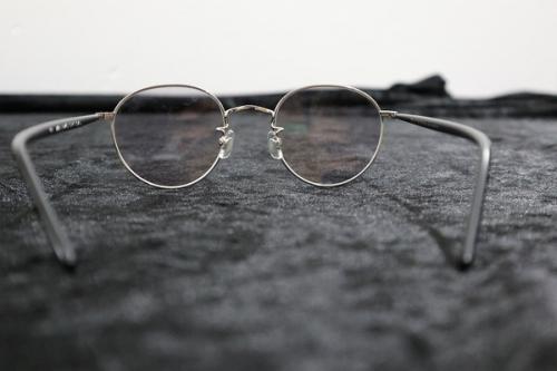 ビューティ&ユースｘカネコオプチカルのカラーレンズ