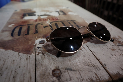 インポートブランドのOLIVER PEOPLES