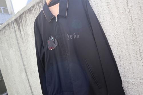 Jhon UNDERCOVERのジョン アンダーカバー