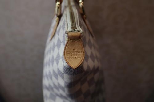 ルイヴィトンのサレヤPMトートバッグ