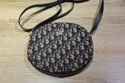 ヴィンテージサークルショルダーバッグの町田 古着