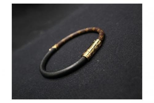 ルイ ヴィトン　のM6431E