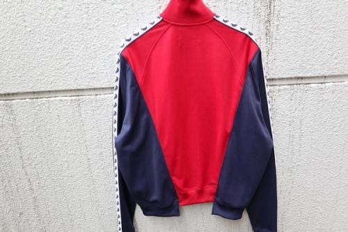 フレッドペリー × ナナナナサーカのコラボアイテム