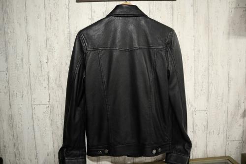 サンローランパリのレザージャケット