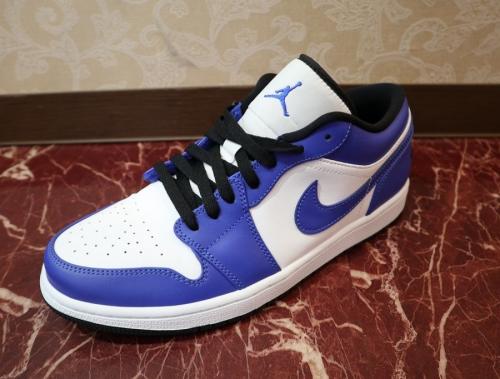 553558-124のAIR JORDAN 1 LOW GAME ROYAL-BLACK