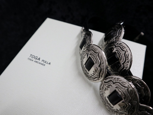 ドメスティックブランドのTOGA PULLA