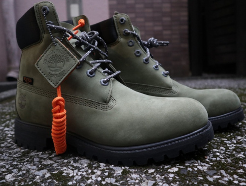 コラボ・別注アイテムのTimberland×PORTER